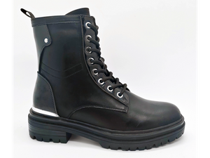 Loose Fit Well-fitting Matte Stylish Women's Boots