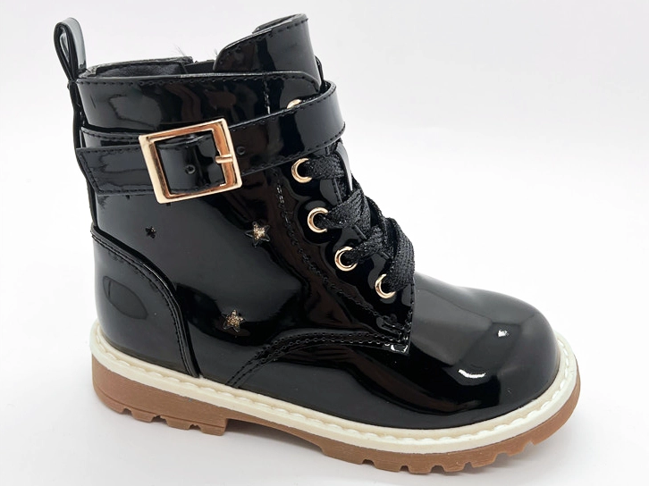 Black Design Comfortable Anti-Slip Girls Boots