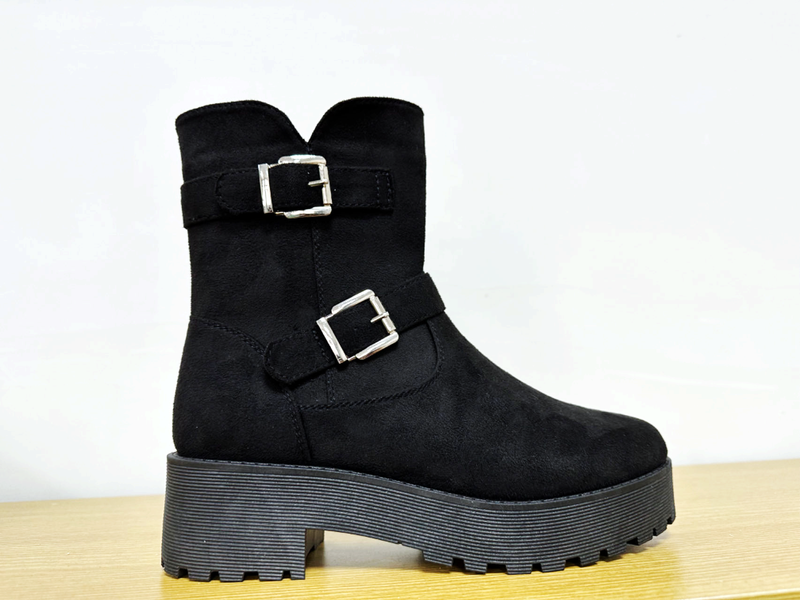 Fur Stylish Design Increased Height Waterproof Women's Boots