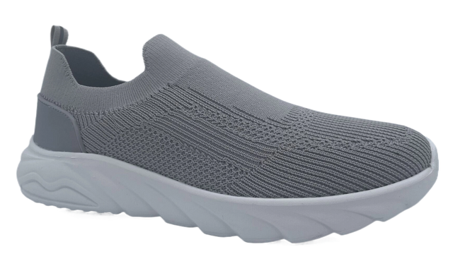 Sleek High-quality flyknit Soft Men Trainers